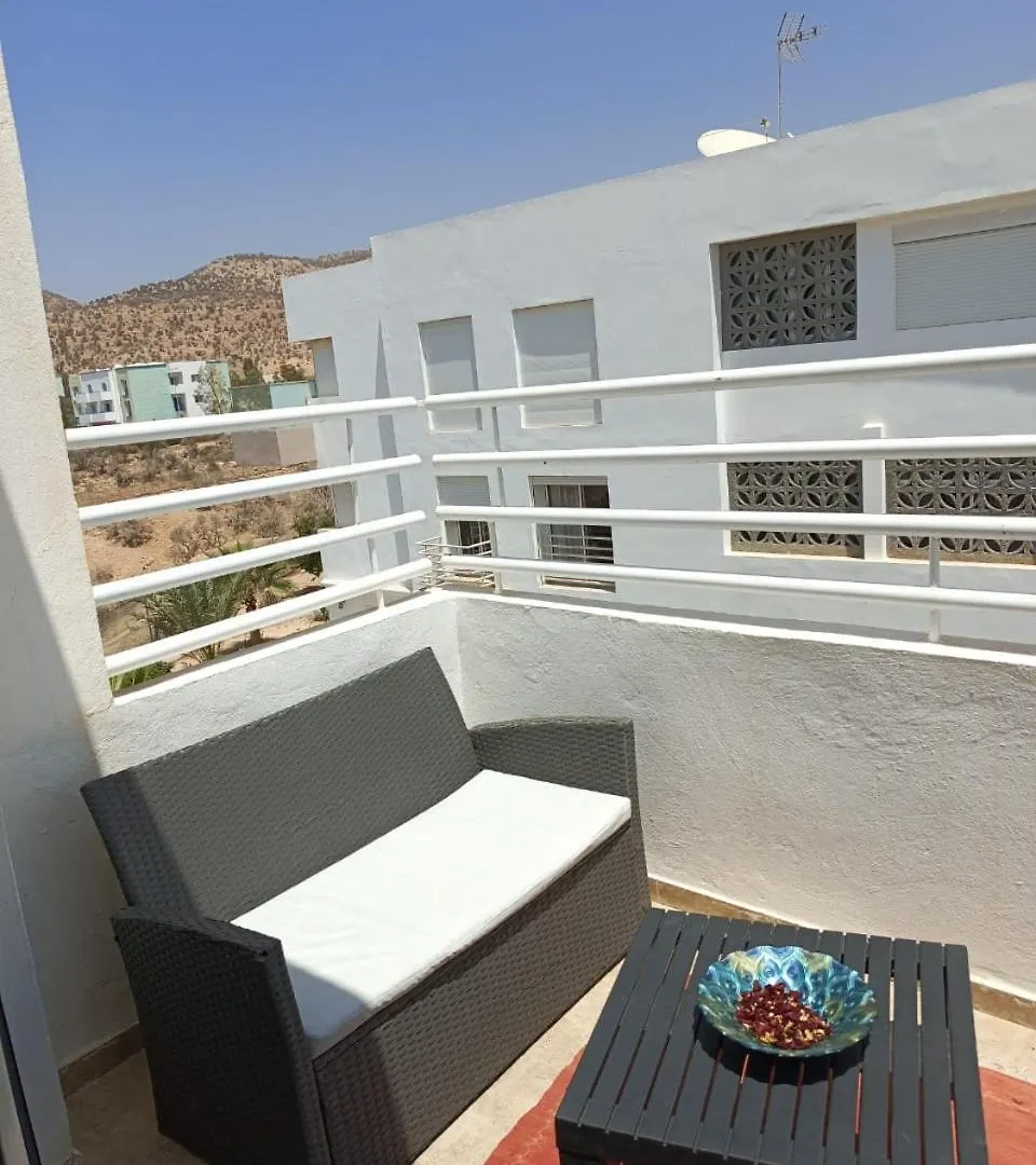 Bel Appartement Au Pied De La Mer ,Lunja Imi Ouaddar Agadir Apartment
